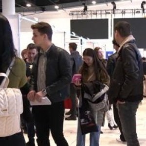 Cele mai căutate meserii fără studii superioare. Domeniul care are nevoie disperată de angajați