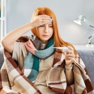 Cum recunoşti semnele de răceală şi când este momentul să mergi la medic