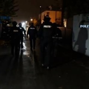 Rețea de medici falși, anchetată pentru diplome obținute ilegal la Chișinău. Unii activau deja în România