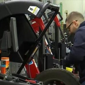 Cât te costă pregătirea mașinii pentru iarnă în 2025 și ce amendă riști dacă nu o faci