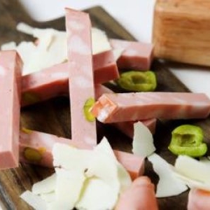 Alimentele din produsele ambalate pentru copii, duse la analize. Pot provoca probleme foarte grave