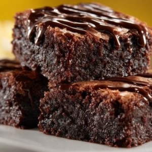 Ingredientul secret din negresa de post. Cum aduci în casă gustul copilăriei