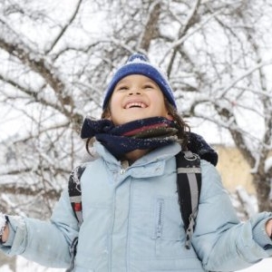 Vacanța de iarnă 2025-2026: Când începe și cât durează pentru elevii din România