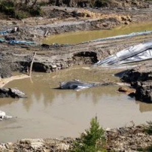 Cod portocaliu de inundații în Dâmbovița și Prahova până duminică. Riscuri de revărsări anunţate de hidrologi