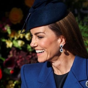 Kate Middleton a purtat cea mai mare tiară de până acum la banchetul de stat de la Castelul Windsor. Cum arată rochia pe care a îmbrăcat-o Prințesa de Wales