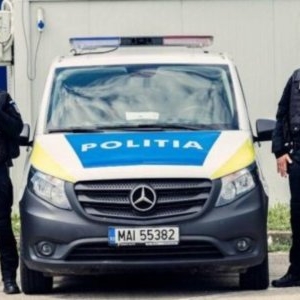 Intervenție în forță la Mureș: polițiști, trupele SAS și jandarmii chemați să aplaneze un conflict izbucnit între trei frați