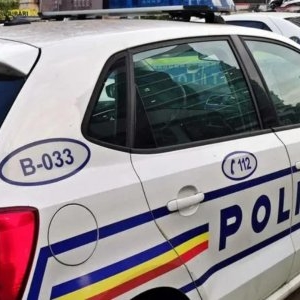Tânăr beat și fără permis, reținut de către IPJ Neamț după ce a fugit de polițiști prin albia râului