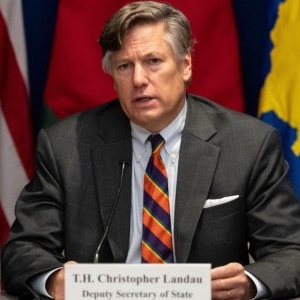 Adjunctul lui Marco Rubio a pus tunurile pe Uniunea Europeană din cauza amenzii de 120 milioane de euro pentru Elon Musk