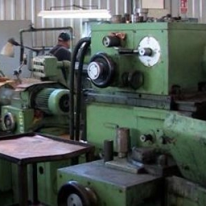 Industria care face concedieri masive. Sute de români rămân fără loc de muncă înainte de Crăciun