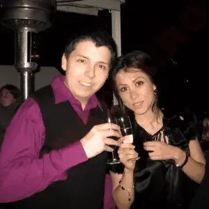 O mai recunoști? 20 de imagini rare cu Denise Rifai, de când nu era celebră. Acum toată lumea vorbește despre ea și Alexa, dar uite cum arăta în trecut! Blondă, cu buze și sprâncene mai subțiri, e regina schimbărilor de look 👇👇👇