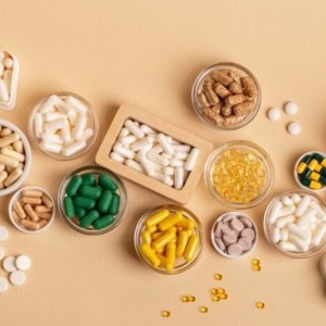 Ce simți dacă iei Vitamina C și zinc împreună atunci când ești răcită. Care este evoluția simptomelor, potrivit specialiștilor