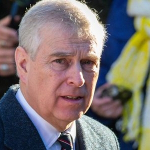 Regele Charles l-a lăsat pe Prințul Andrew fără titlurile regale din cauza scandalului Epstein. De acum încolo va fi un simplu cetățean, ca restul britanicilor