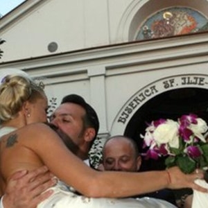 Despărțirea momentului în showbizul românesc! I-a plecat nevasta de acasă, chiar înainte de sărbători! „Problemele s-au accentuat și din cauza banilor”