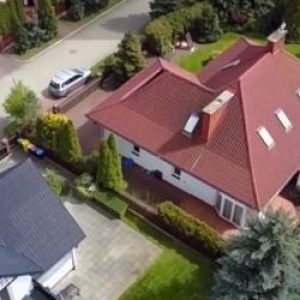 Sistemul de 5.000 de lei care te scapă de musafirii nepoftiţi. La ce trebuie să fim atenţi de sărbători