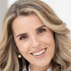 Cristela Georgescu, mesaj emoționant de Crăciun: „Să nu uităm de aproapele nostru — fie și doar cu un zâmbet sau o rugăciune”