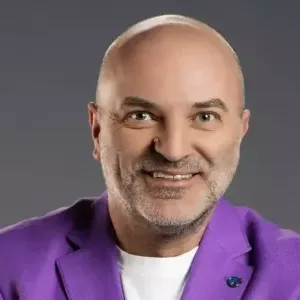 Gata, e oficial! A plecat de la Antena 1 și a și a semnat noul contract. A făcut marele anunț și toți au fost surprinși când au aflat unde poate fi văzut