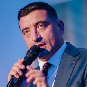 George Simion, reacție pe decizia CCR: ”Un stat capturat, putred și corupt”