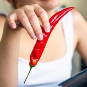 Secretul lui Chef Florin Dumitrescu pentru a mânca picant, fără să aibă parte de arsuri și disconfort