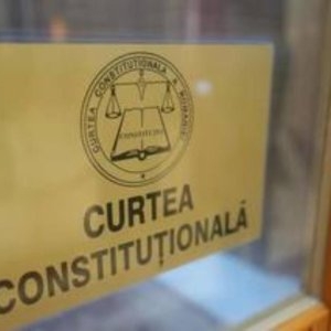 Curtea de apel București judecă solicitarea de suspendare a decretelor prin care au fost numiți 2 judecători ai Curții Constituționale