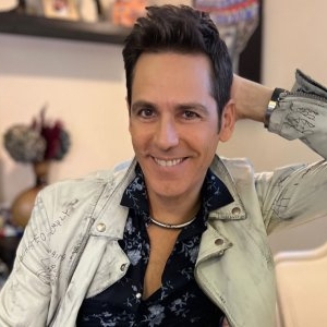 Imagini adorabile cu Ștefan Bănică jr și Alexandru, fiul său cel mic, pe pârtie. Cum i-a surprins Lavinia Pîrva