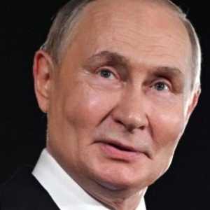 Vladimir Putin ar avea dubluri pentru aparițiile publice. Fostul șef al MI6 aruncă bomba despre secretul liderului de la Kremlin și motivele din spatele acestei strategii