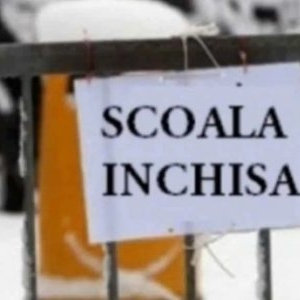 NU se fac ore marți. Alertă generală, școli ÎNCHISE din cauza vremii. Decizie de ULTIMĂ ORĂ