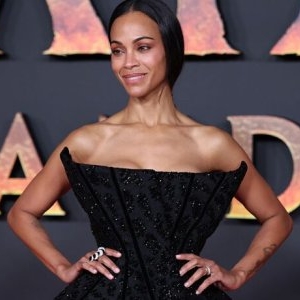 Zoe Saldaña a devenit cea mai bine plătită actriță de la Hollywood. Cât câștigă acum vedeta