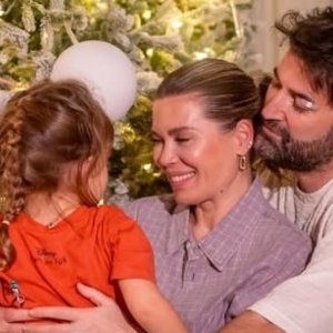 Ce adorabilă! Cu cine seamănă fetița Ginei Pistol și a lui Smiley FOTO  ÎN PREMIRĂ