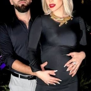 Bătut de soție?! „Mi-a băgat mâna în gât, m-a luat de gât” Scandal fără precedent în showbizul românesc! El susține că ea l-a agresat fizic în timpul căsniciei