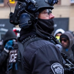 Trump se pregătește să scoată armata pe străzile din Minnesota, în urma protestelor ample ale extremiștilor de stânga 