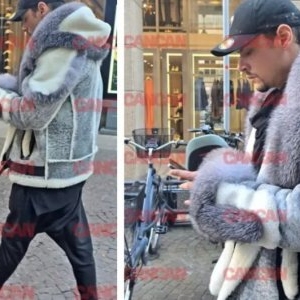 Cum a apărut Mario Iorgulescu pe străzile din oraș. A dat moda la Milano. Cât costă haina de blană din vulpe polară. Este creată de Cătălin Botezatu