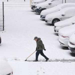 Când se opresc ninsorile şi gerul. Temperaturile coboară la noapte până la minus 20 de grade