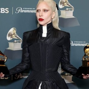 Covorul roșu de la Premiile Grammy 2026. Cele mai spectaculoase ținute ale vedetelor