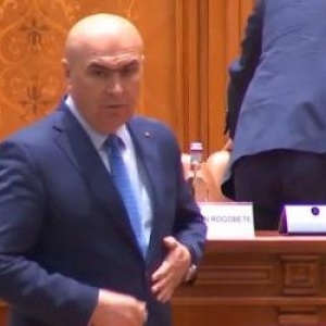 Ilie Bolojan blochează puciul rivalilor din PNL. PSD pune condiţii ca să nu rupă guvernarea
