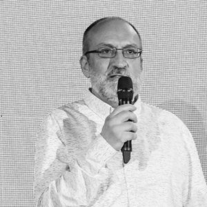 Ultima oră! Undă de șoc în presa românească! A murit unul dintre cei mai respectați jurnaliști, un vizionar, o voce cu autoritate, un om cu minte genială: “Un mentor”