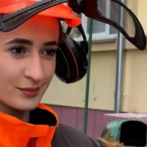 Meseria despre care mulți spun că e "doar pentru bărbați" i-a schimbat viața Mihaelei. Acum țintește Mondialul