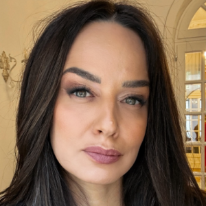 Reacția neașteptată a Andreei Raicu, după ce Ruxandra Luca a fost surprinsă în ipostaze intime cu un doctor, în benzinărie. „O prietenă m-a întrebat dacă știu de scandalul imens din online”