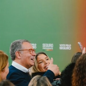 Prezidențialele din Portugalia: socialistul António José Seguro l-a învins pe candidatul de extremă dreapta André Ventura