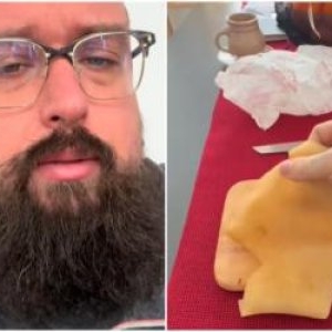 Reacţia unui american care mânâncă pentru prima dată şorici: "Românii ştiu ce fac"