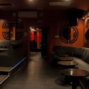 Cum și-ar fi racolat Vlad Marinescu victimele la The Buddhist. Fetele aveau "normă" de 600 de lei pe zi