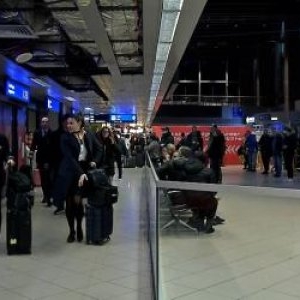 Cât a plătit o româncă pe trei bilete pentru a se întoarce din Dubai