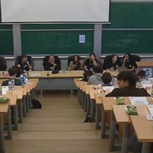 Industria care îi atrage pe tineri cu salarii de peste 12.000 de lei. "Vreau să lucrez la SRI sau la ONU"