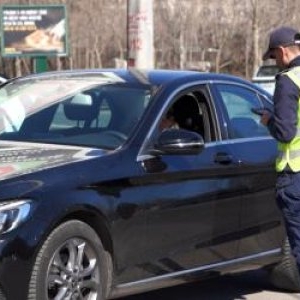 Schimbări majore la Codul Rutier. Unii şoferi nu vor mai avea voie pe autostrăzi şi drumuri expres