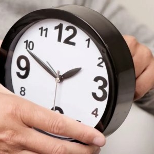 Au mai rămas 14 zile până la marea schimbare în România. Pregătiți ceasurile, se întâmplă în noaptea de 28 spre 29 martie