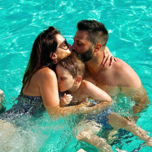 Ultima oră! Un nou divorț în showbizul nostru! Nu, nu și ei! După Andreea Popescu și Rareș Cojoc, o mare artistă a anunțat și ea despărțirea! Nimeni nu se aștepta tocmai la ei