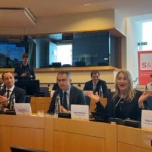 "Anul Nadiei Comăneci", sărbătorit la Bruxelles. Se împlinesc 50 de ani de la primul 10 perfect