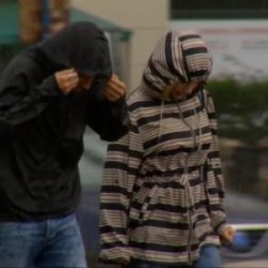 Val de aer rece peste România. Temperaturile scad drastic și revin ninsorile