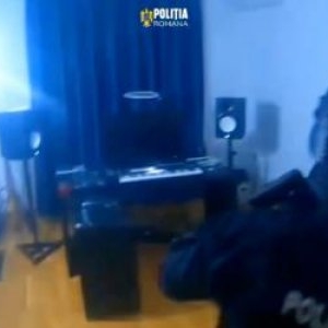 Fulgy, fiul Clejanilor, ridicat de mascați după ce a amenințat că aruncă un bloc în aer