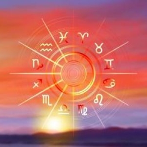 Horoscopul săptămânal 20 - 26 aprilie 2026. Astrele au pregătit surprize pentru fiecare zodie. Cine primește o a doua șansă