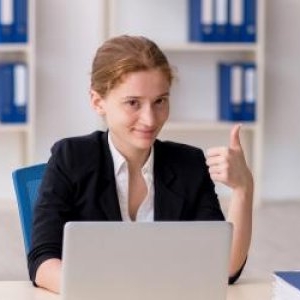 Salariu de 70.000 euro şi cazare gratuită. Se caută un angajat "de încredere" în UK